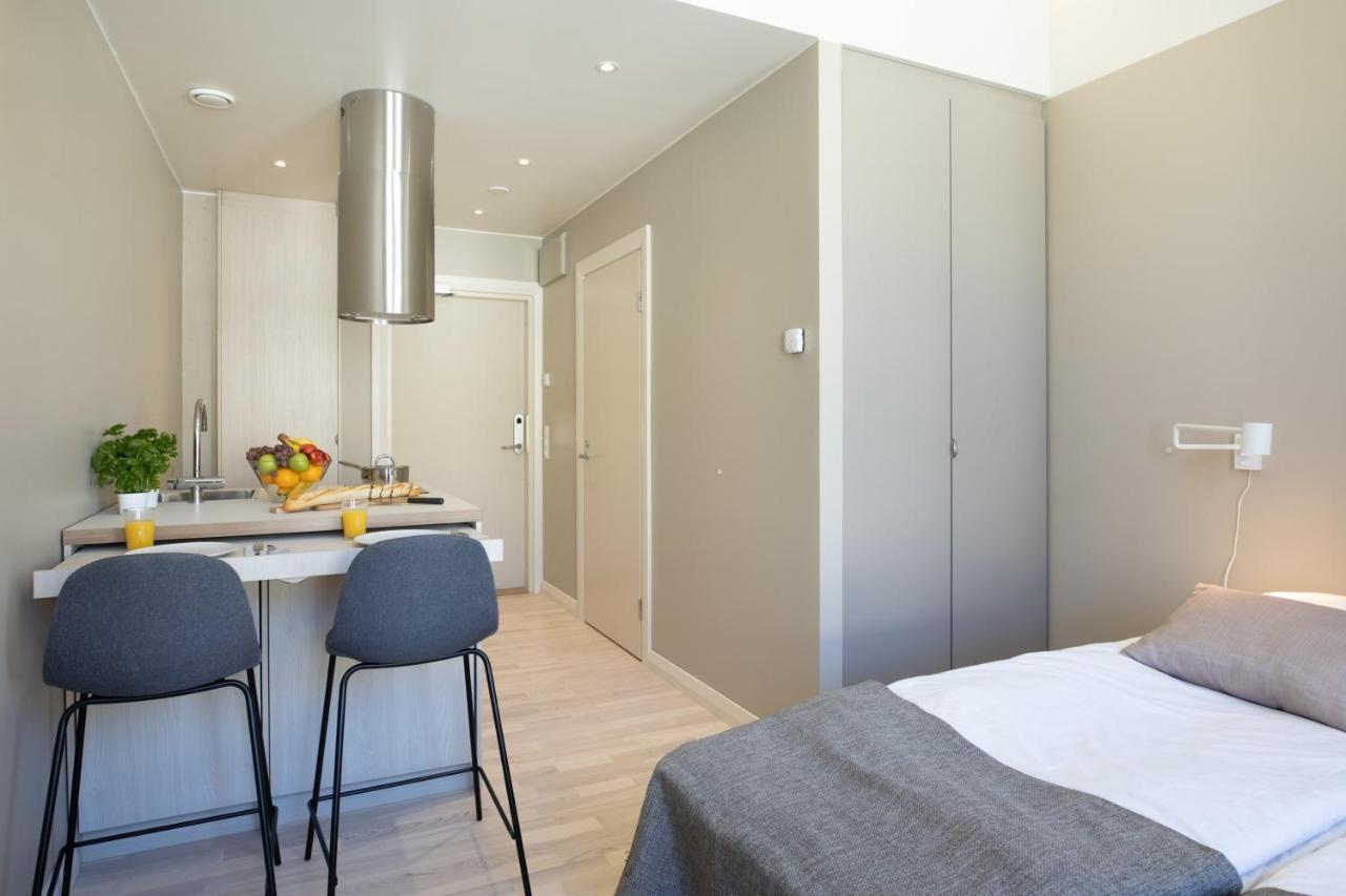 Forenom Aparthotel Vaasa Bagian luar foto